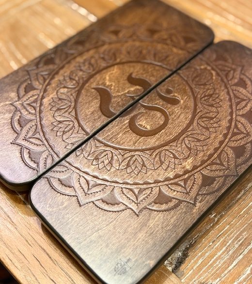 Sadhu lenta „OM didelis” 12 mm (išankstinis užsakymas)