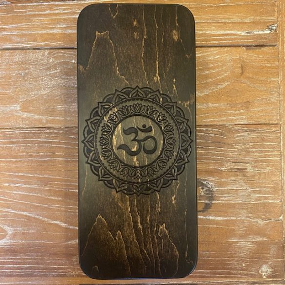 Sadhu lenta „Om” 8,5 mm (išankstinis užsakymas)